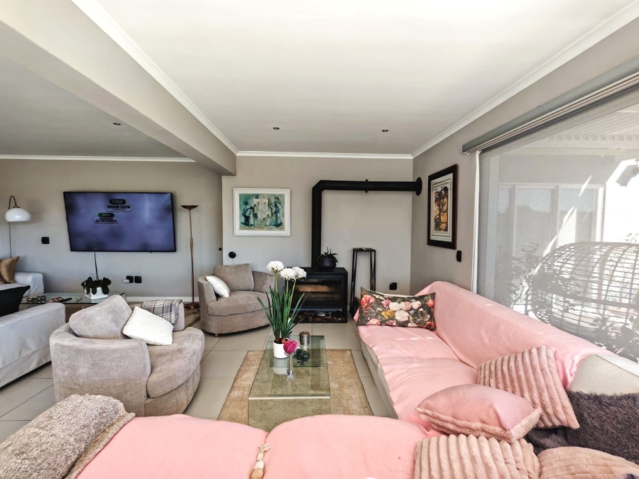 4 Bedroom Property for Sale in Langebaan Country Estate Western Cape